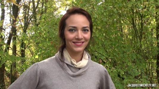 Превью Горячая телка трахается с любовником на кухонном полу № 10914