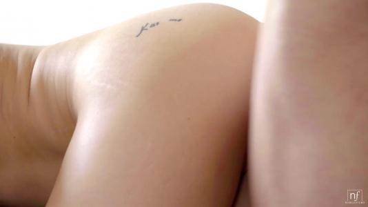 Превью Красотка кайфует от секса и получает сперму в ротик № 11107