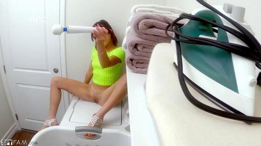 Девушка после мастурбации захотела жаркого секса с мужиком