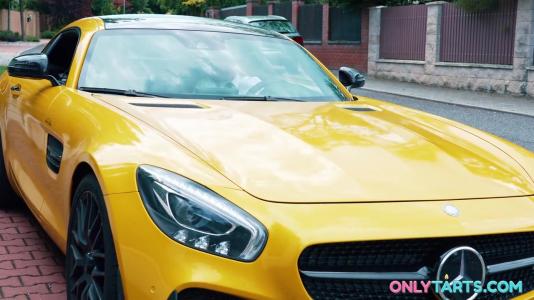 Именно так можно снять любительницу мажоров