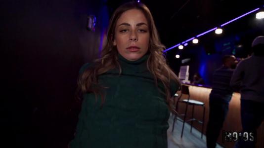 Превью Можно заниматься сексом прямо в публичном месте № 18743