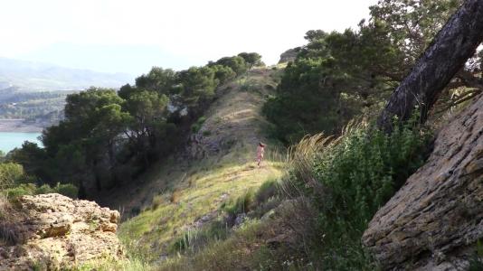 Превью Как же хорошо мастурбировать на природе № 18745