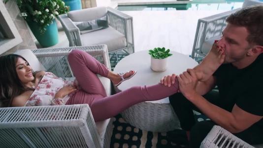 Превью Непреодолимое влечение к женской пиздёнке № 19287